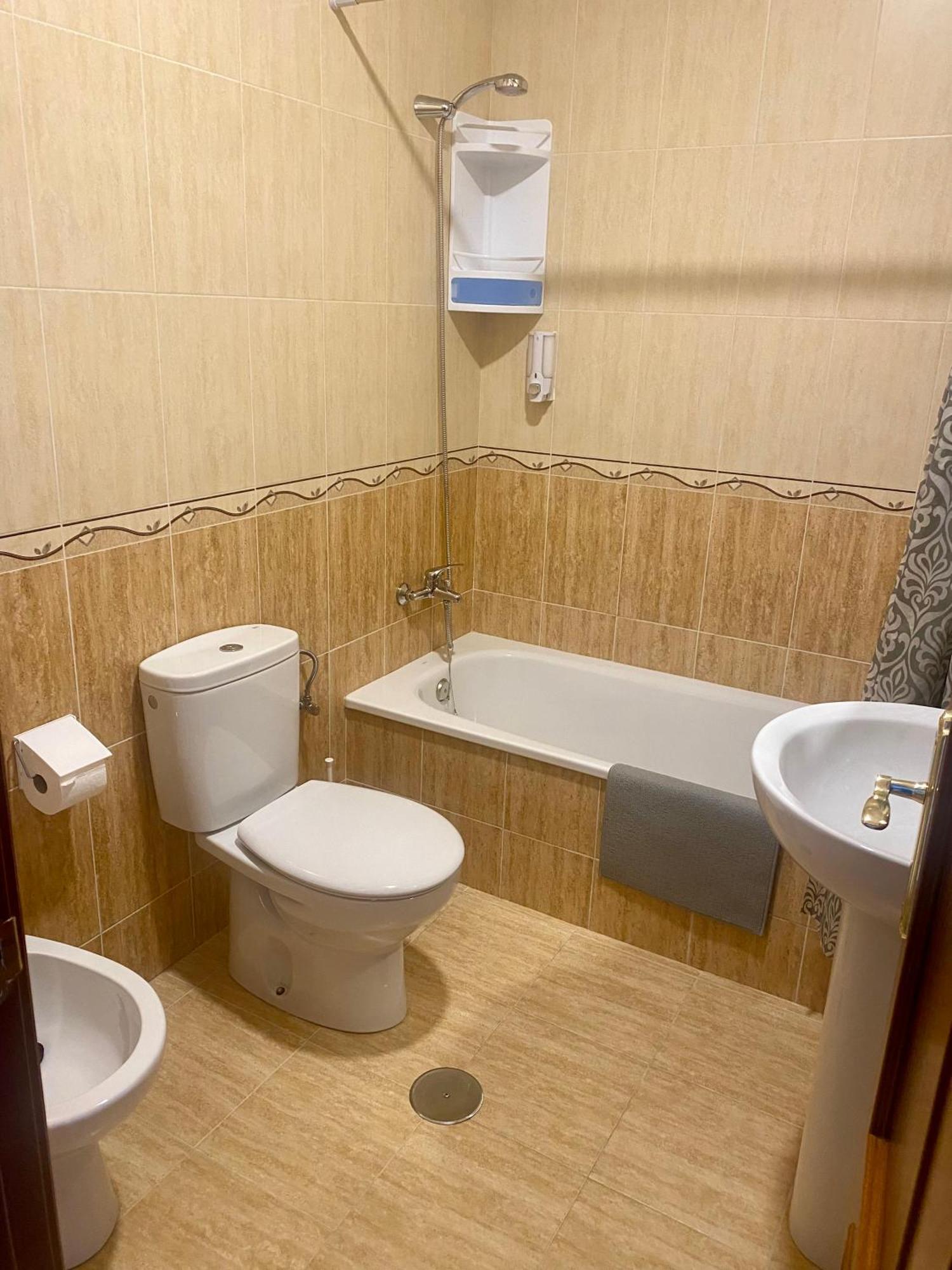 Precioso Apartamento En Complejo Residencial. Alcaucín Exterior foto
